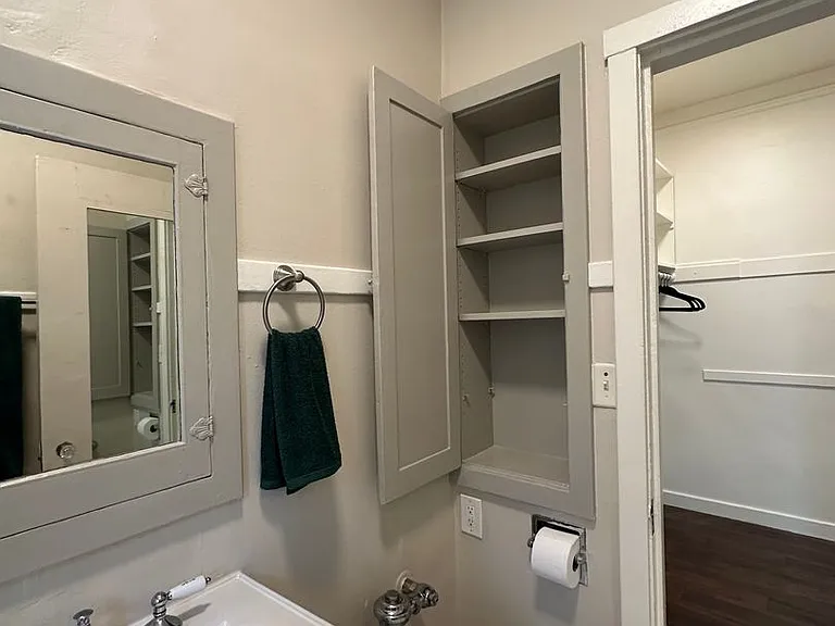 Discover Vintage Charm at Villa Marquise — Photo 30