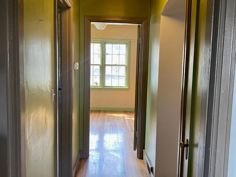 1402 W Lemp St — Photo 33