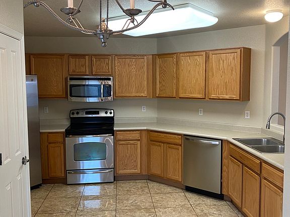 3rd image of 7353 E Weeping Willow Dr