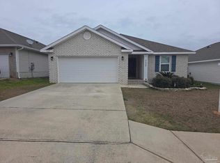 5649 Guinevere Ln, Milton, FL 32583