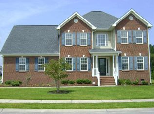 300 Stagecoach Dr, Jacksonville, NC 28546