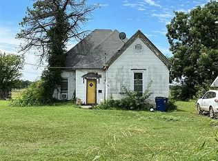 603 W Apache St, Lindsay, OK 73052