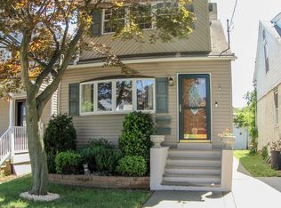 18 Goodall St, Staten Island, NY 10308