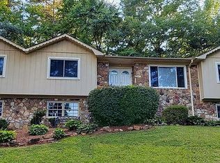 816 Arthur Cir, Anniston, AL 36207