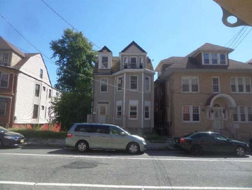 1st image of 114 Milford Ave