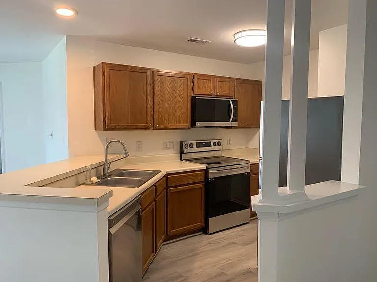 18883 Vineyard Point Ln — Photo 13