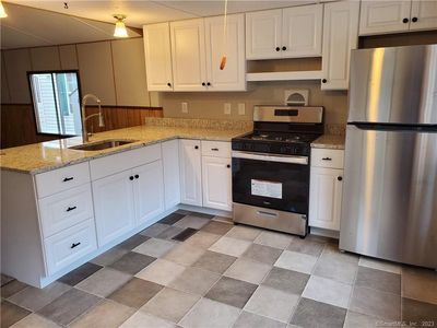 270 Boston Post Road #5, Waterford, CT, 06385