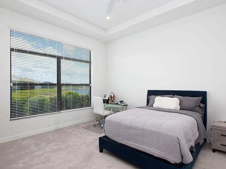 11338 SW Pietra Way — Photo 15