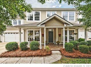 1120 Stonedown Ln, Matthews, NC 28104