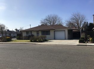 1142 Frank Ave, Dos Palos, CA 93620
