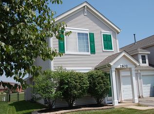 2802 Providence Ln, Montgomery, IL 60538