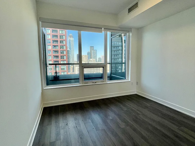 609 Sherbourne St #3502 — Photo 9