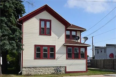610 W 9th Ave
