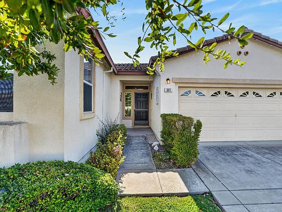 5th image of 301 Southern Hills Dr