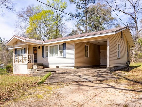 3rd image of 2814 Sandfort Rd