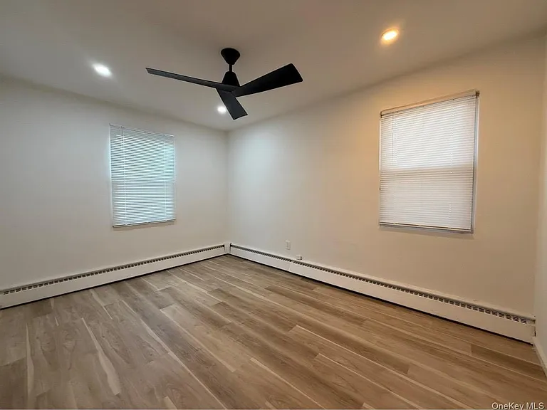 624 E Broadway #2 — Photo 8