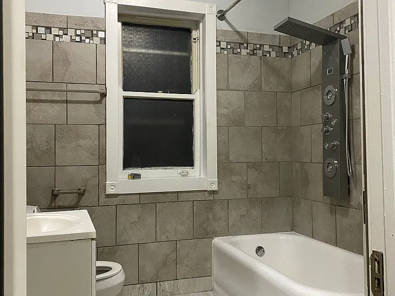 7536 S Phillips Ave #3 — Photo 11