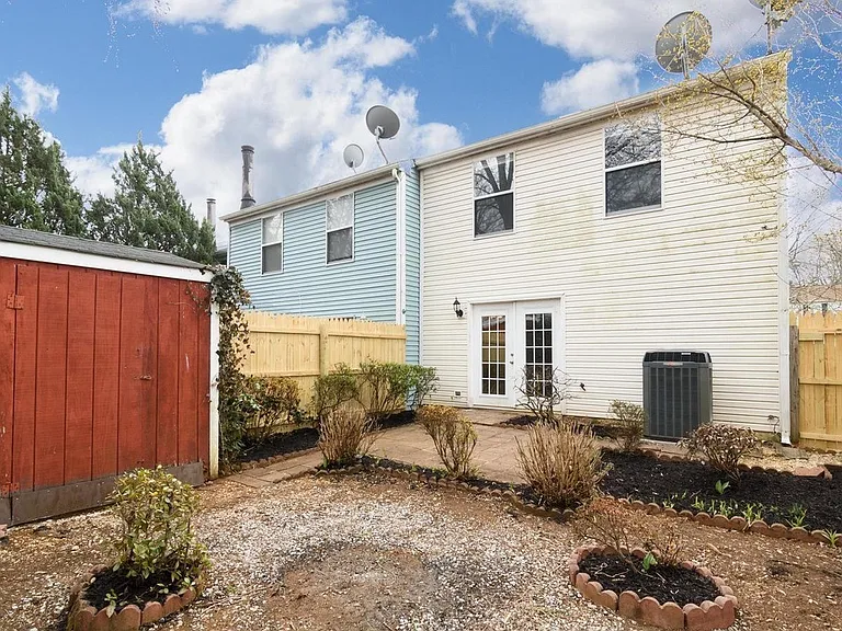 9542 Quarry Bridge Ct — Photo 14