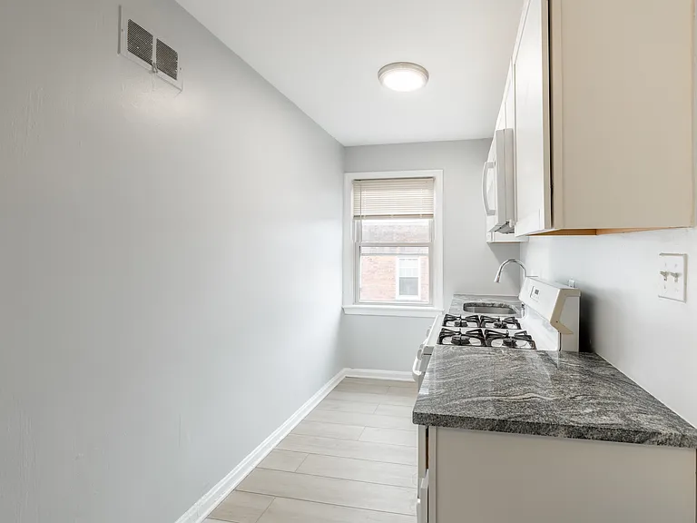 3463 Minnesota Ave SE #6 — Photo 12
