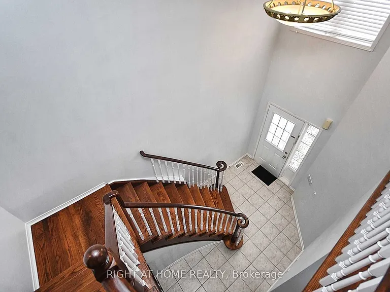 7240 Village Walk — Photo 9