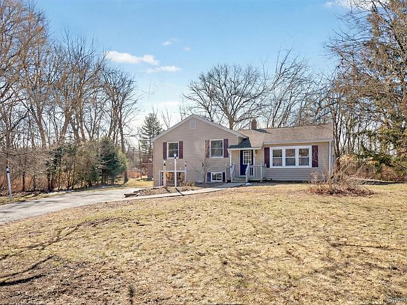 2nd image of 27 Franklin Road