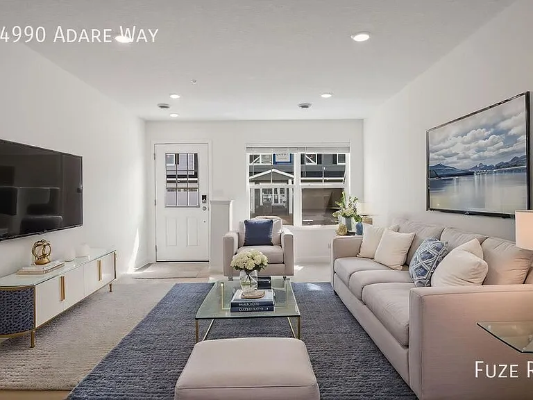 14990 Adare Way — Photo 3