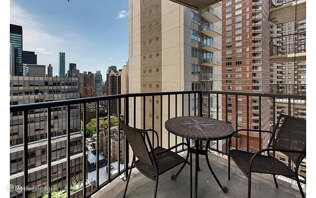 Rented by Douglas Elliman | media 4