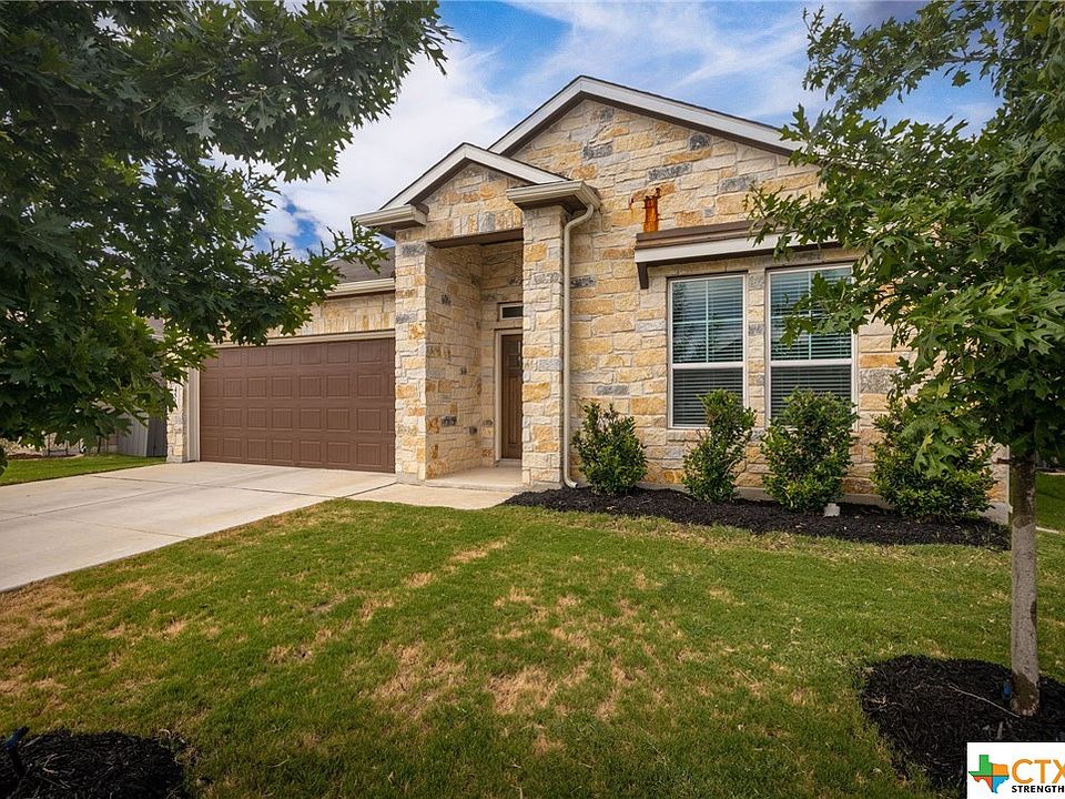 1st image of 451 Mallow Dr