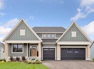 4029 Arbor Dr, Woodbury, MN 55129