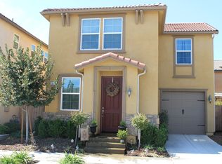 1572 N Dara Ave, Clovis, CA 93619