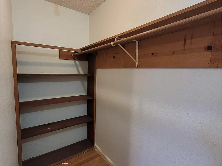306 E Anderson Ave — Photo 7