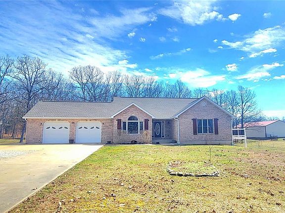 4th image of 125 Todd Ln