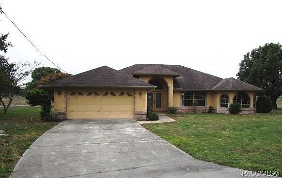 1st image of 7146 Skylark Dr