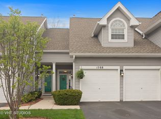 1588 W Ethans Glen Dr, Palatine, IL 60067
