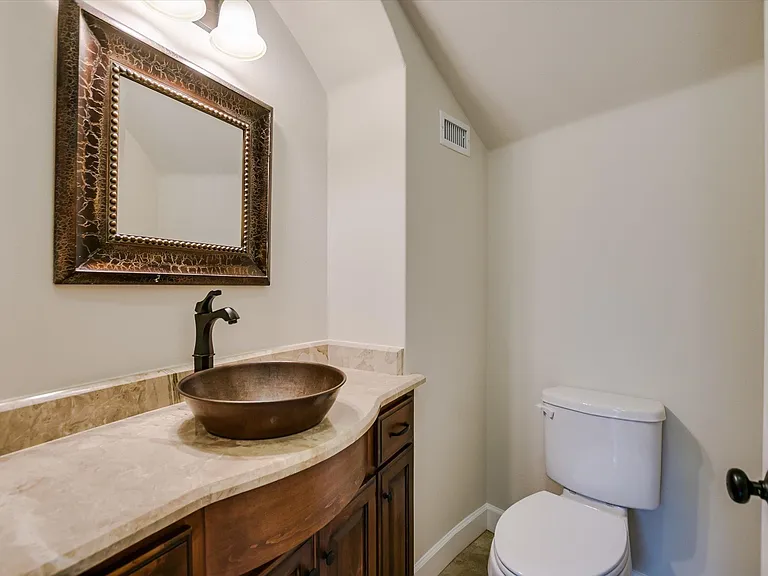11 Inwood Cir — Photo 9