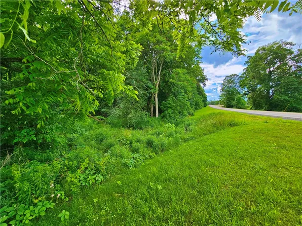 625 City Hill Rd, Penn Yan, NY 14527