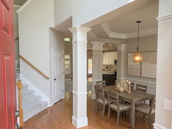4th image of 3049 Brookview Forest Dr
