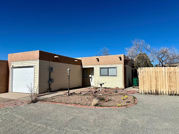 4th image of 571 Star Villa Cir SE