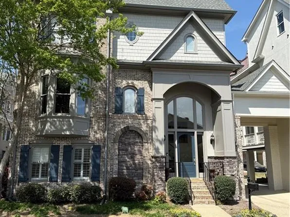 1359 Village Park Dr, Atlanta, GA 30319