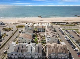 7311 Arverne Mews Dr #2, Arverne, NY 11692