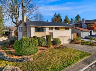 3701 Ridgemont Way, Bellingham, WA 98229