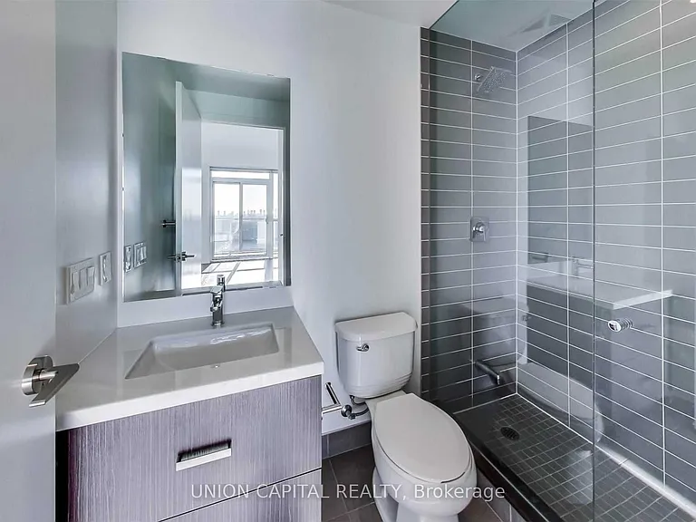 501 Saint Clair Ave W #1507 — Photo 22