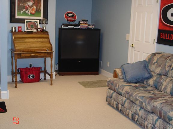 Additional family room finished in basement