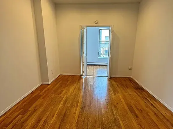 451 West 46th Street image 10 of 11