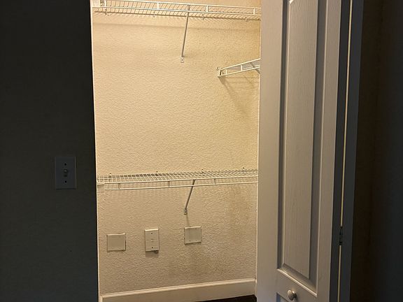 4th image of 6001 SW 70th St APT 250