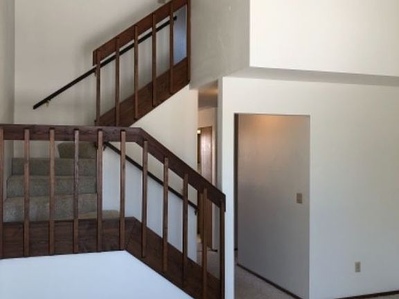 2nd image of 2114 Glasser Pl