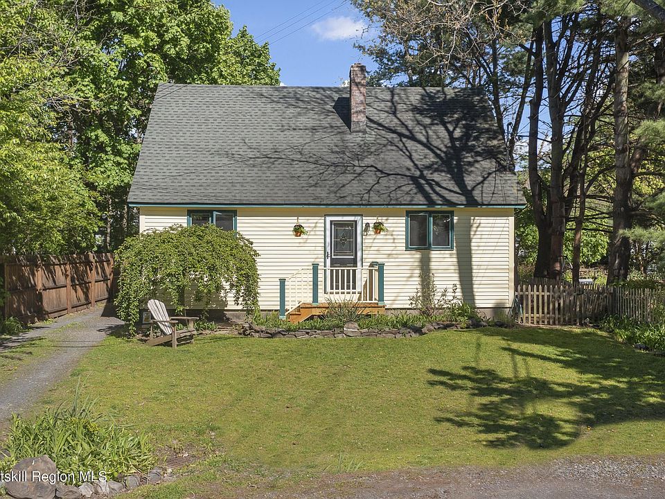 1st image of 18 Taft Road