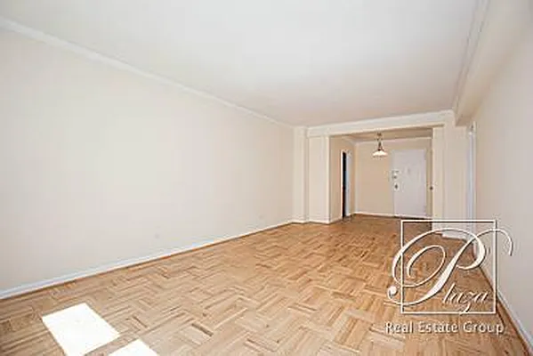 Sold by Plaza Real Estate Group | media 15