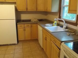 16 Elysian Dr, Andover, MA 01810