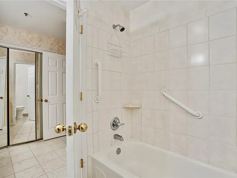 3203 Lenox Rd NE #6 — Photo 17